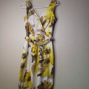 Robin Howe Dress Women 2 Sleeveless Sundress Belt Floral Tan Yellow